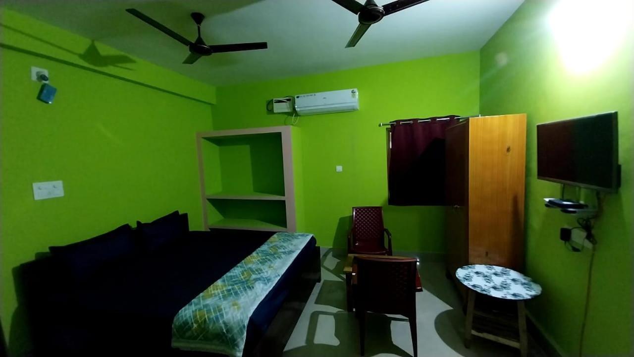 Hotel Khushi Guest House Bhubaneswar Bagian luar foto